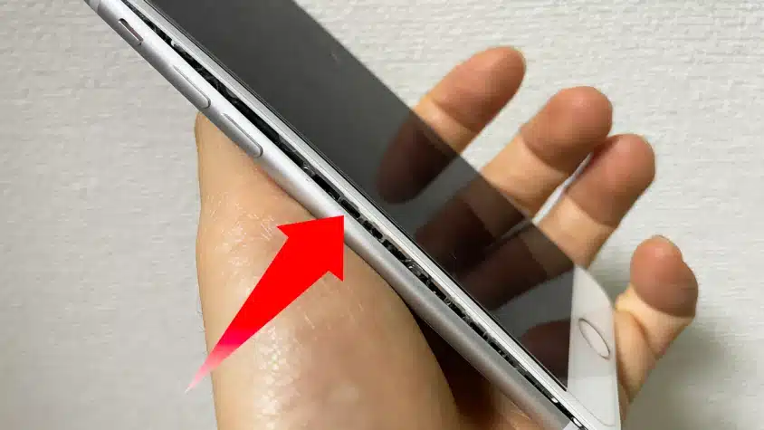 中古iPhone8が不良品だった