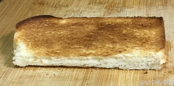 バルミューダで食パンを焼いてみた ヤマザキ スイートブレッド 水無しの場合