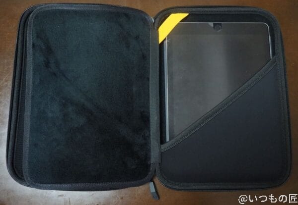 tomtoc ハードケース 2018 iPad 本体