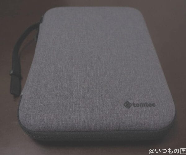 tomtoc ハードケース 2018 iPad 外観