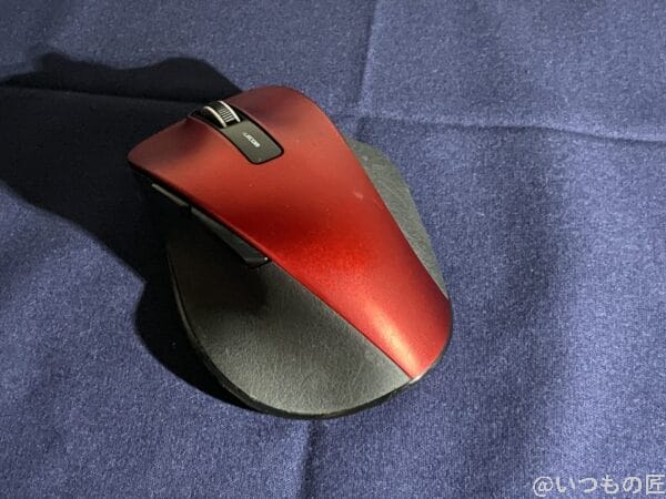 iPhone 12 Pro Maxで撮影したマウス