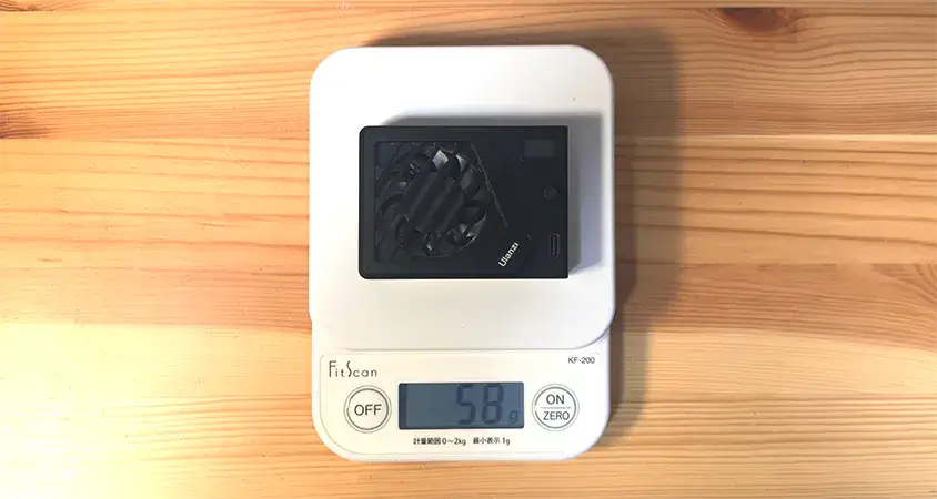 Ulanzi 冷却ファン旧モデルの重量はわずか58g