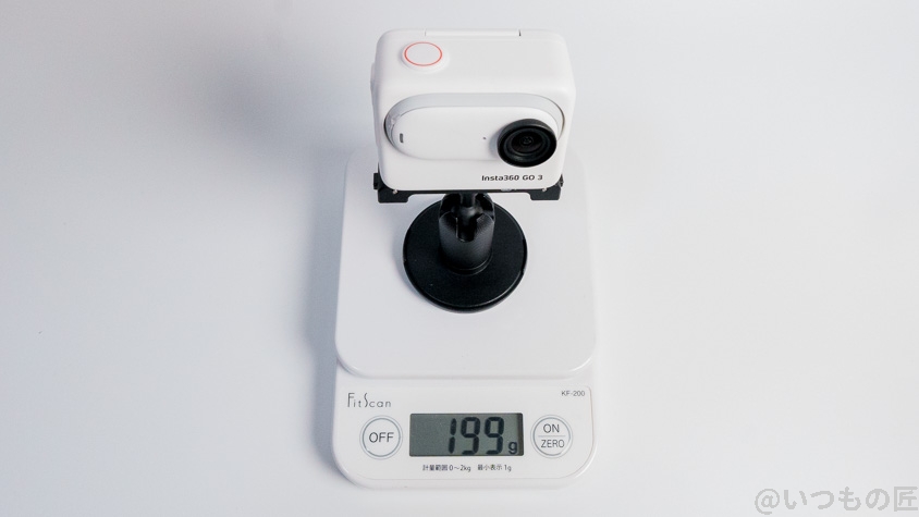 Insta360 GO 3 レビュー
カメラとポッドとピボットスタンドの重量