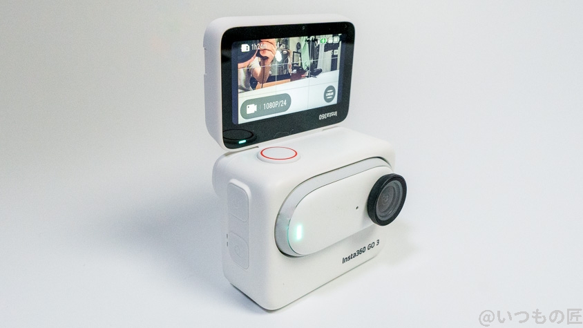 Insta360 GO 3 レビュー
カメラとポッド（フリップ状態）