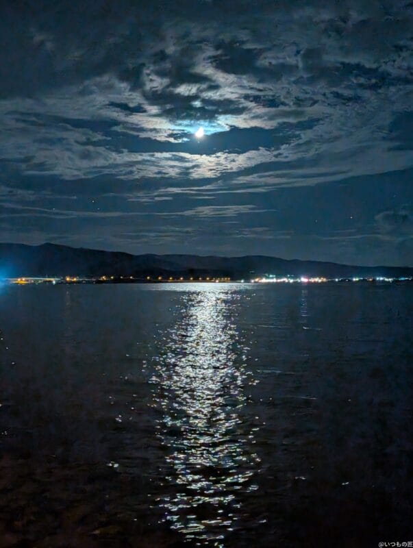 Google Pixel 9 Pro カメラ
Google Pixel 9 Pro の通常モードで撮影した夜景写真