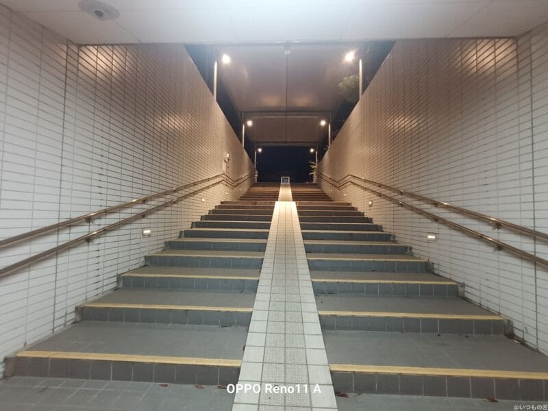 OPPO Reno11 A カメラ
OPPO Reno11 Aで夜間撮影した写真
