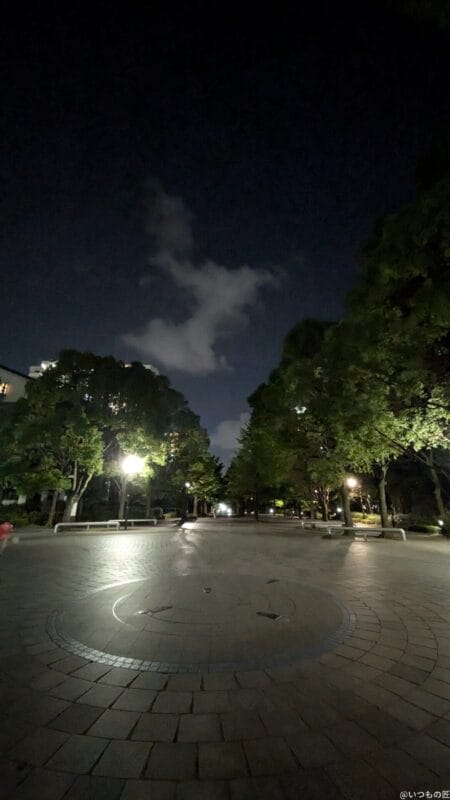 Google Pixel 8a カメラ
Google Pixel 8aの通常モードで夜間撮影した写真