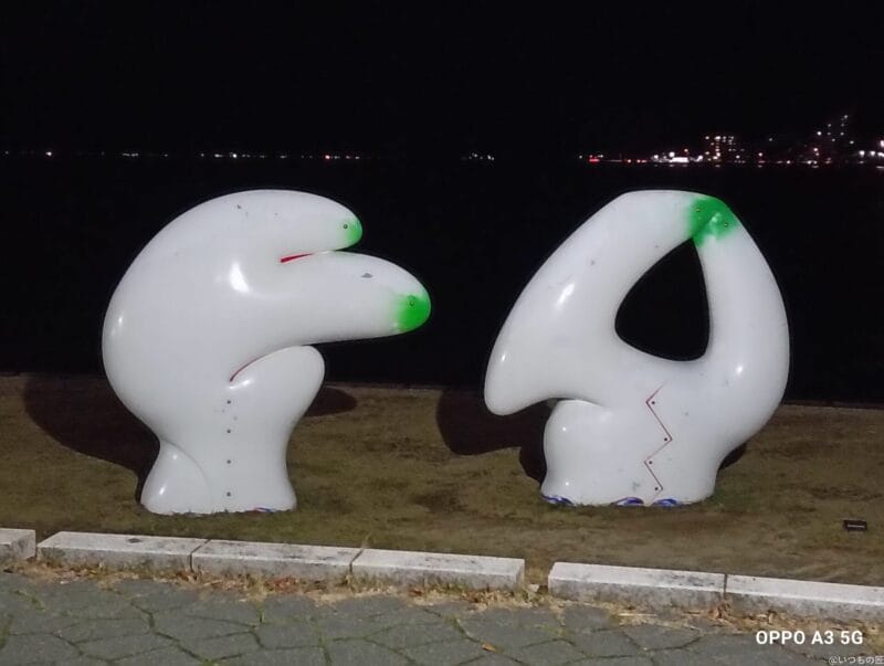 OPPO A3 5G カメラ
OPPO A3 5G カメラでズーム撮影した夜景写真