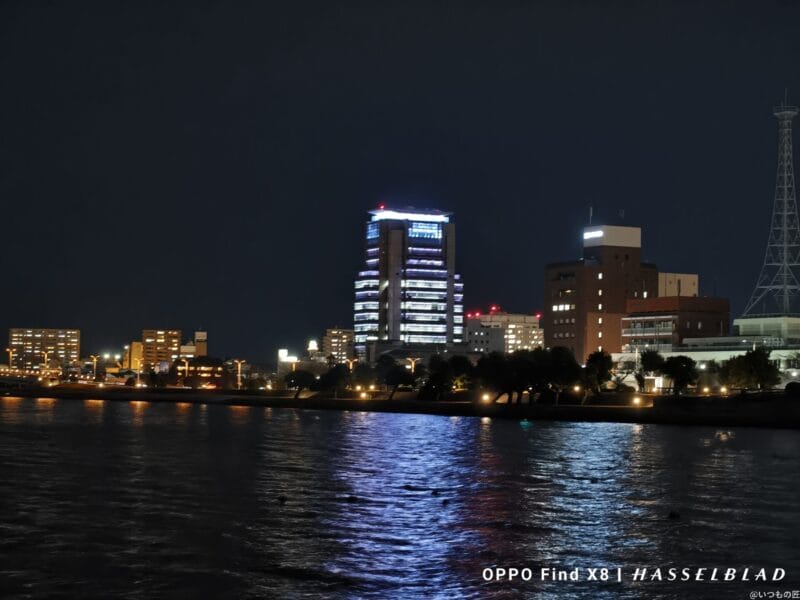 OPPO Find X8 カメラ
OPPO Find X8でズーム撮影した夜景写真