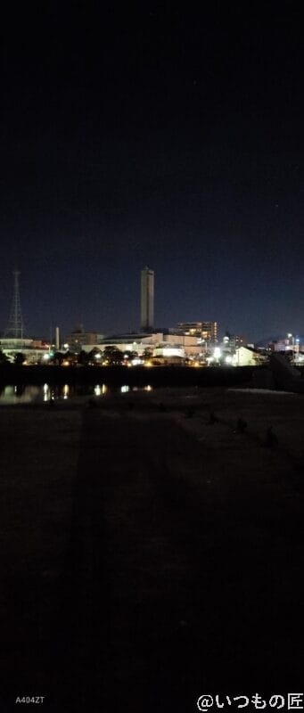 nubia Flip 2 カメラ
nubia Flip 2 カメラで夜間撮影した風景写真